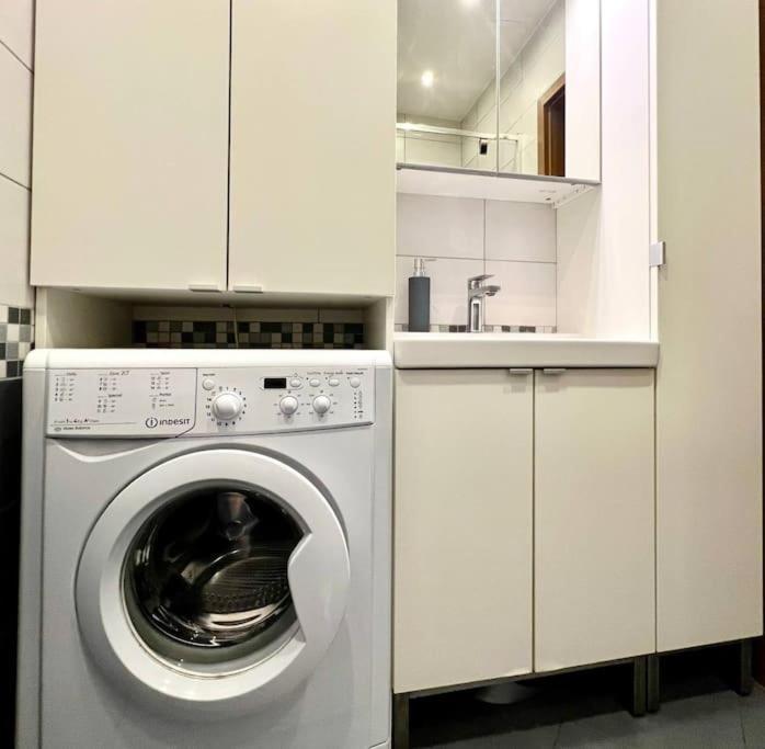 Apartment K22 Postepu 10 Chopin Airport *