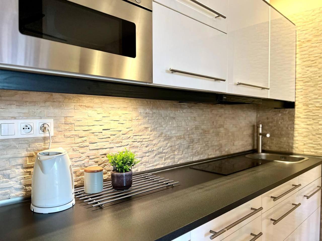 Apartment K22 Postepu 10 Chopin Airport Warsaw