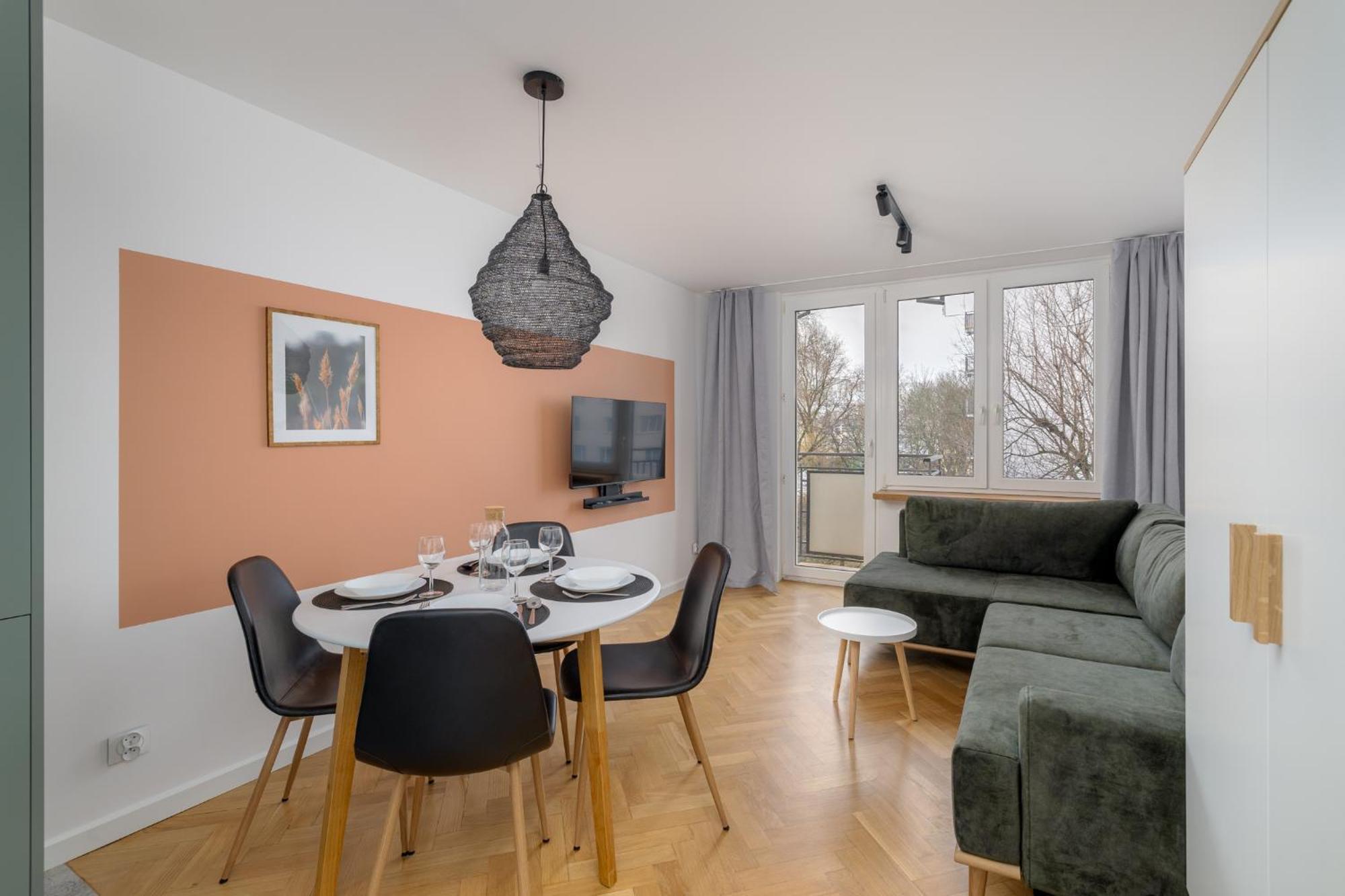 Muranow Modern With Balcony Ecru Wwa70 Apartment