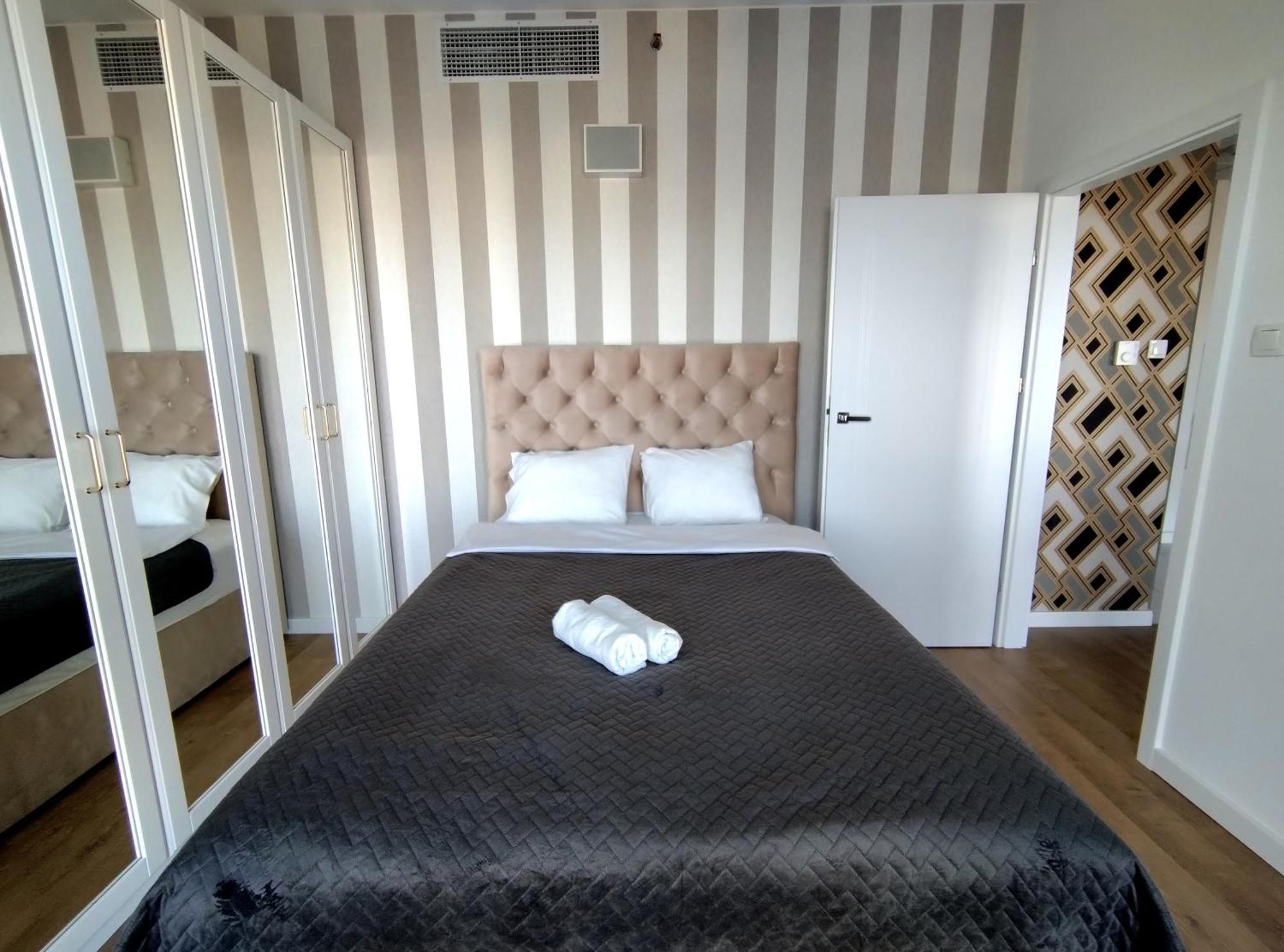 Apartamento Kasprzaka 29 Wola Tower Free Garage By Perfect Varsóvia