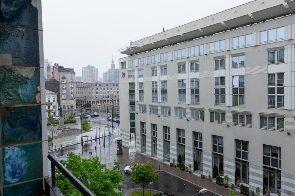 Apartamento Great 2 Bdr Apartment, Prestigious Location In The Center Of Warsaw.