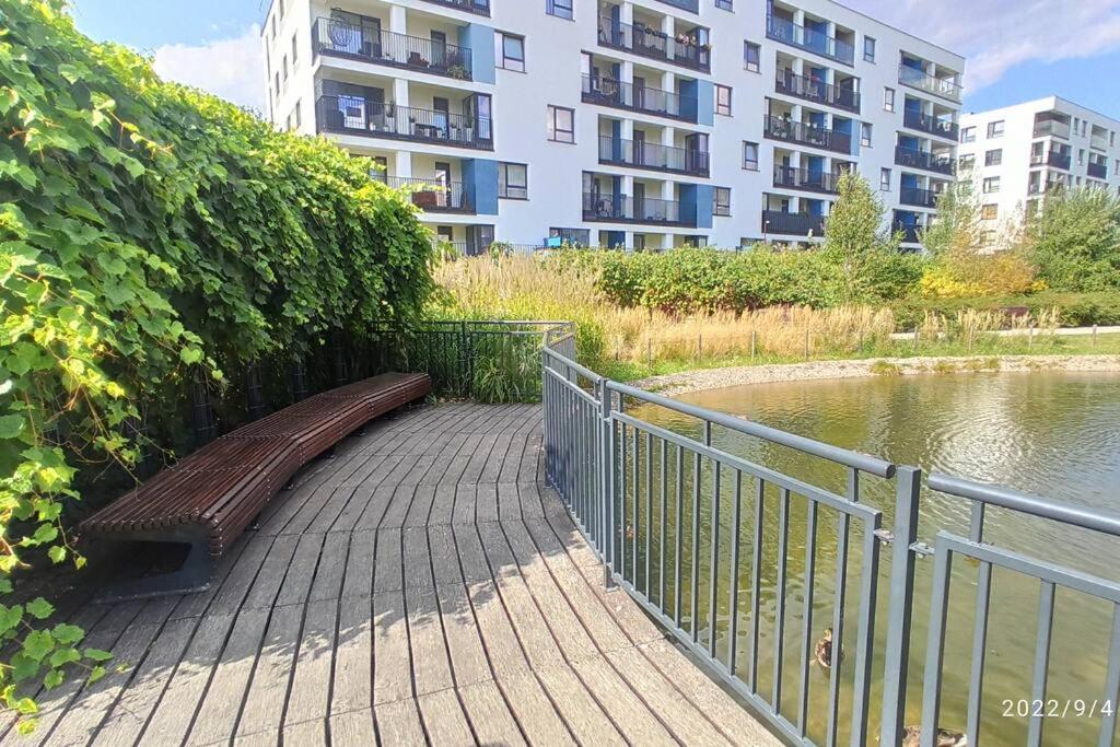Comfy, Familly Friendly Apartment. Balcony. Garage. Apartment