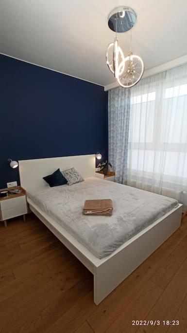 Căn hộ Comfy, Familly Friendly Apartment. Balcony. Garage. Warsaw