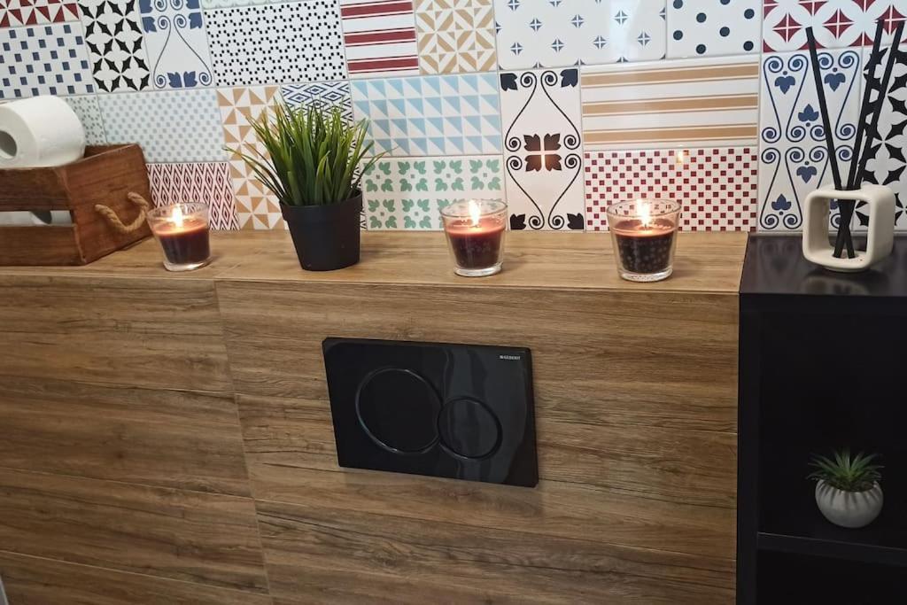 Căn hộ Comfy, Familly Friendly Apartment. Balcony. Garage. Warsaw