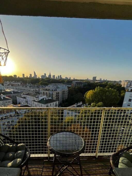 Wawaview! With An Amazing View! Powisle. Apartment