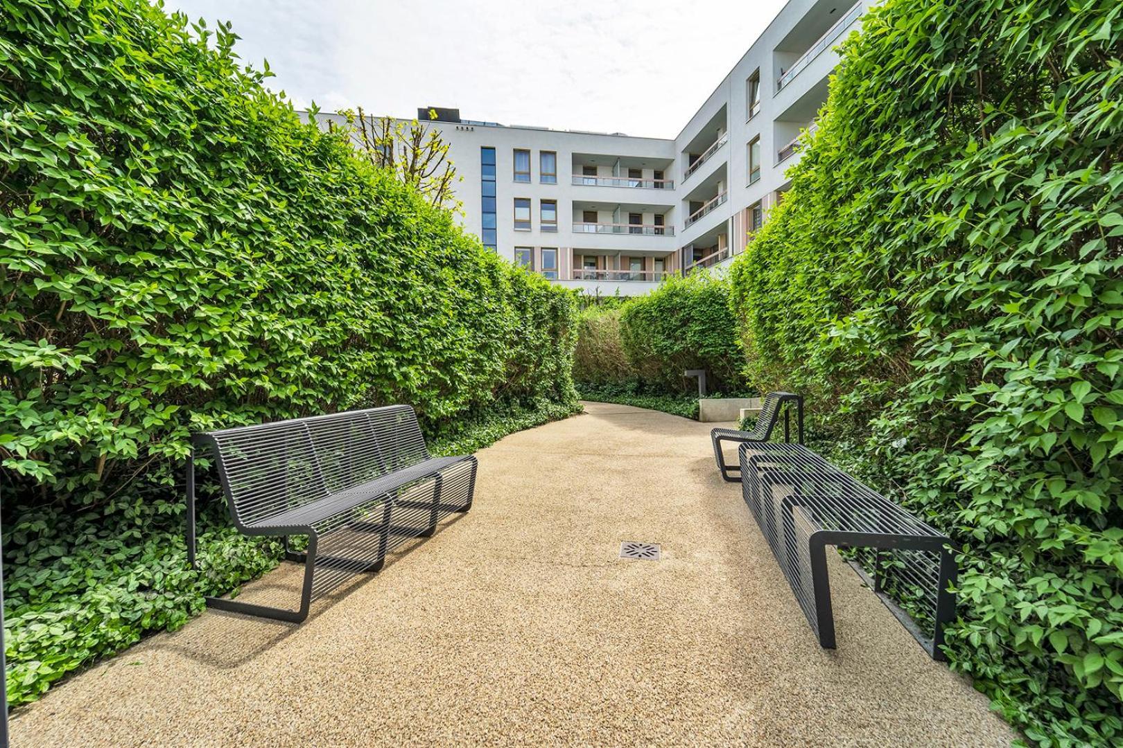 Wola - Parking, Balcony, Quiet & Quarter - By Rentujemy Apartment Warschau