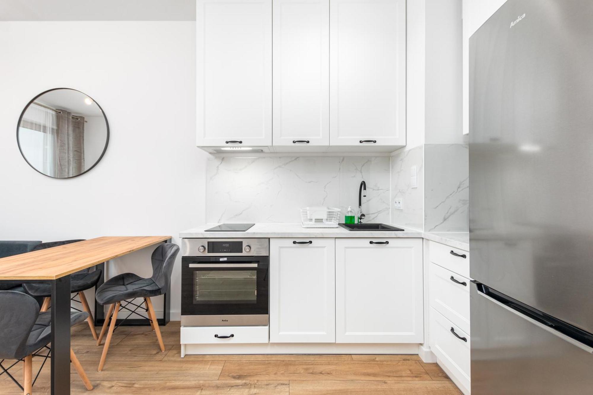 Wynalazek 3 By Homeprime Apartment *