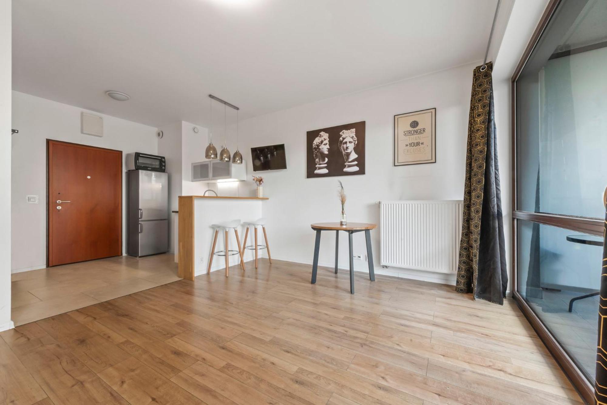 Lovely Studio. Good Location. Apartment Warsaw