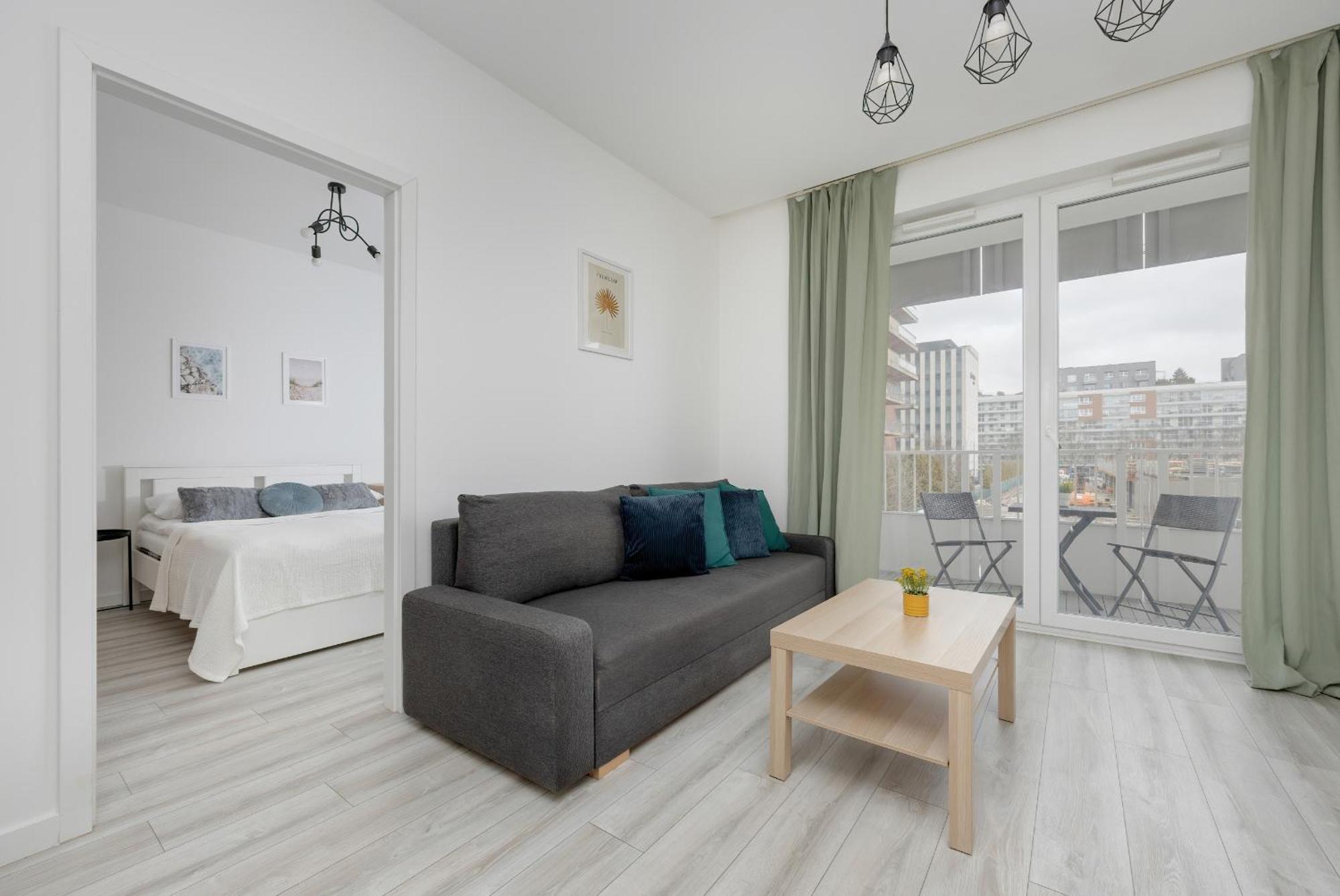 Modern With Balcony & Parking Mokotow By Renters * Varsóvia