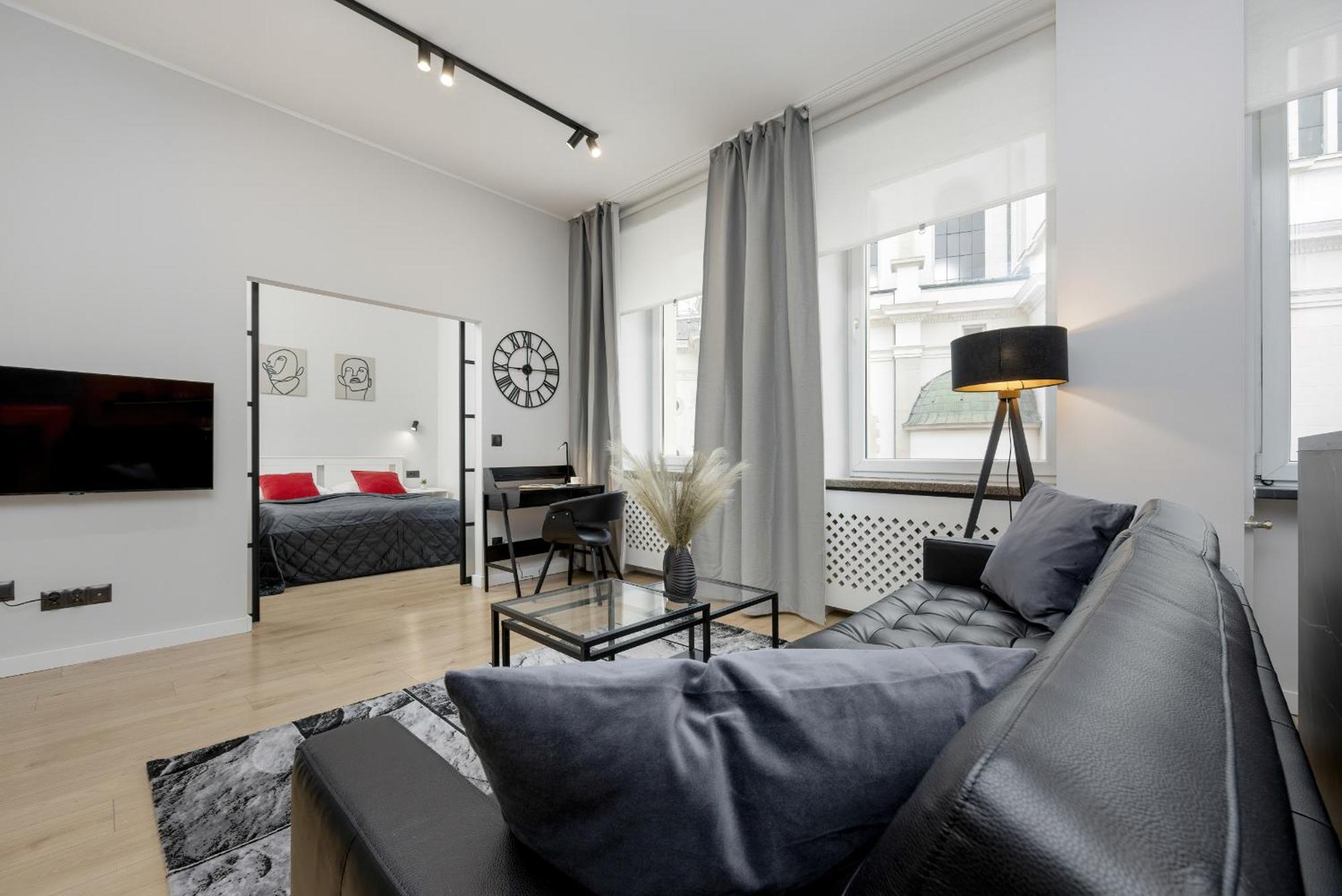 Exclusive Grey And Red In Center By Renters Warsaw