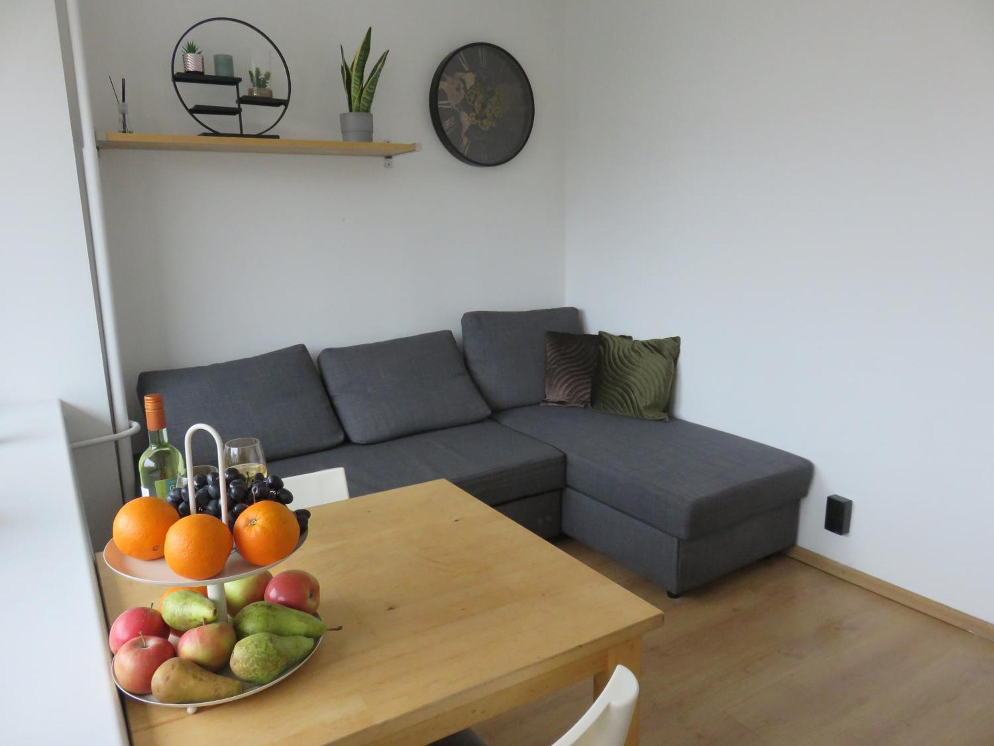Kompaktowe 2 Pokoje Tramwaj Do Centrum 15 Min Apartment