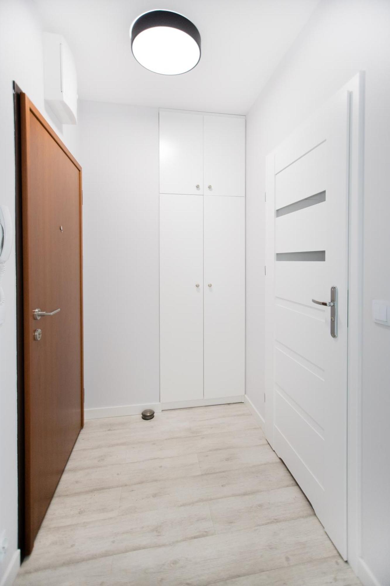 Lovely Close To The Center. Free Parking Warsaw