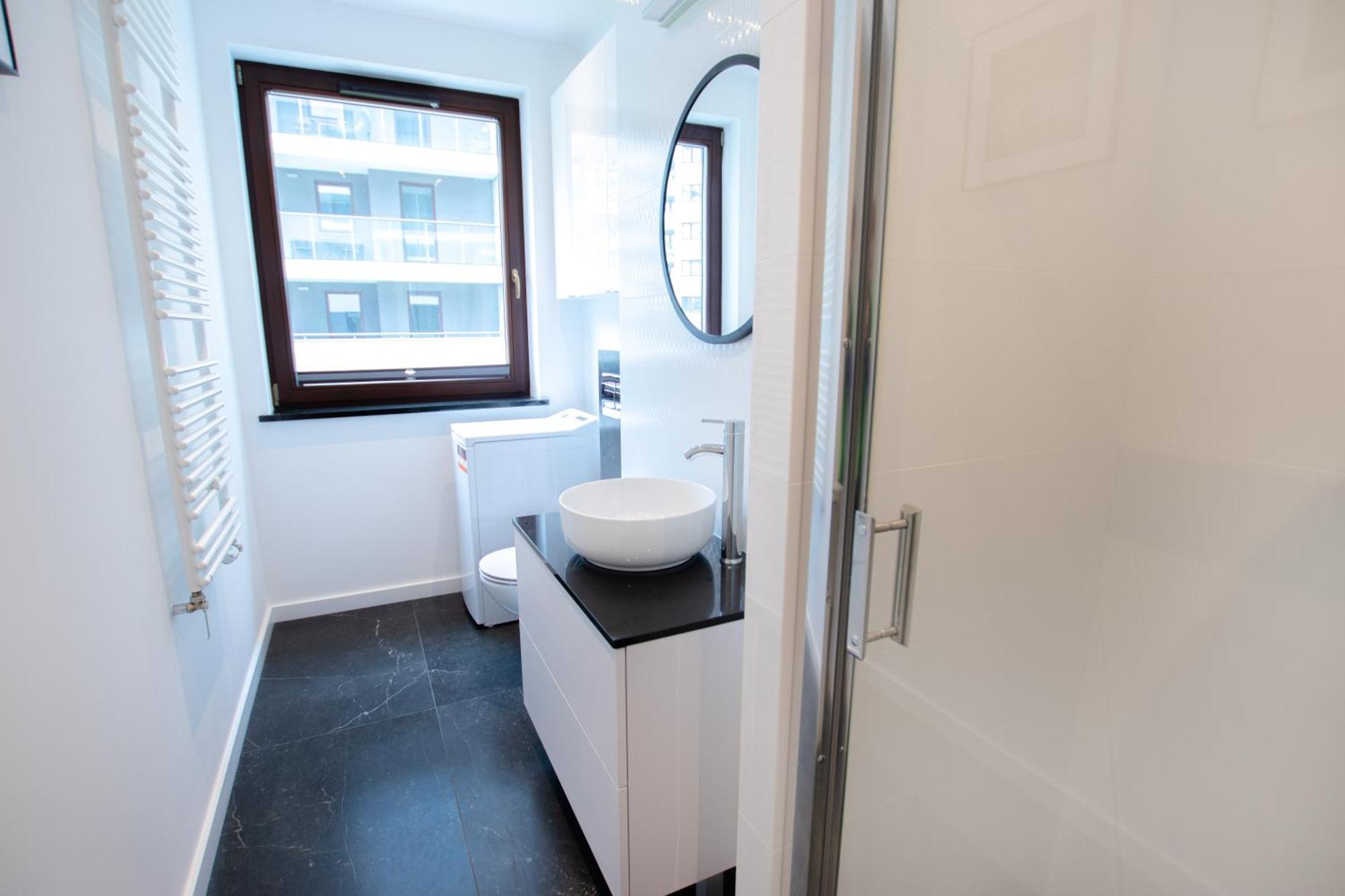 High Standard Studio. City Center. Free Parking. Warsaw