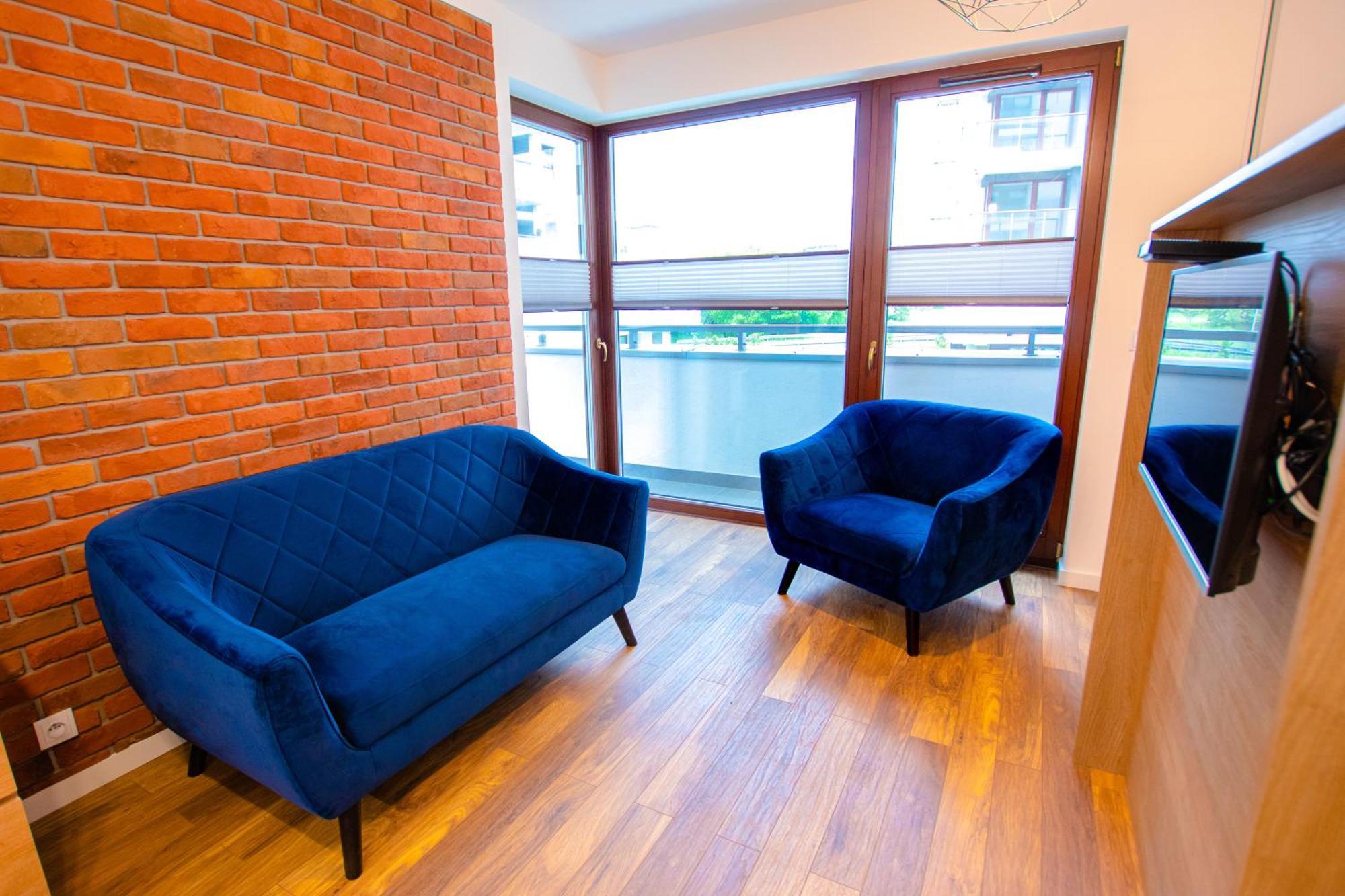 High Standard Studio. City Center. Free Parking. *