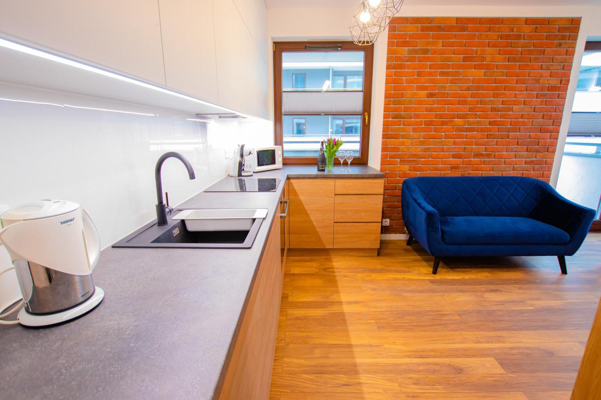 High Standard Studio. City Center. Free Parking. Apartment