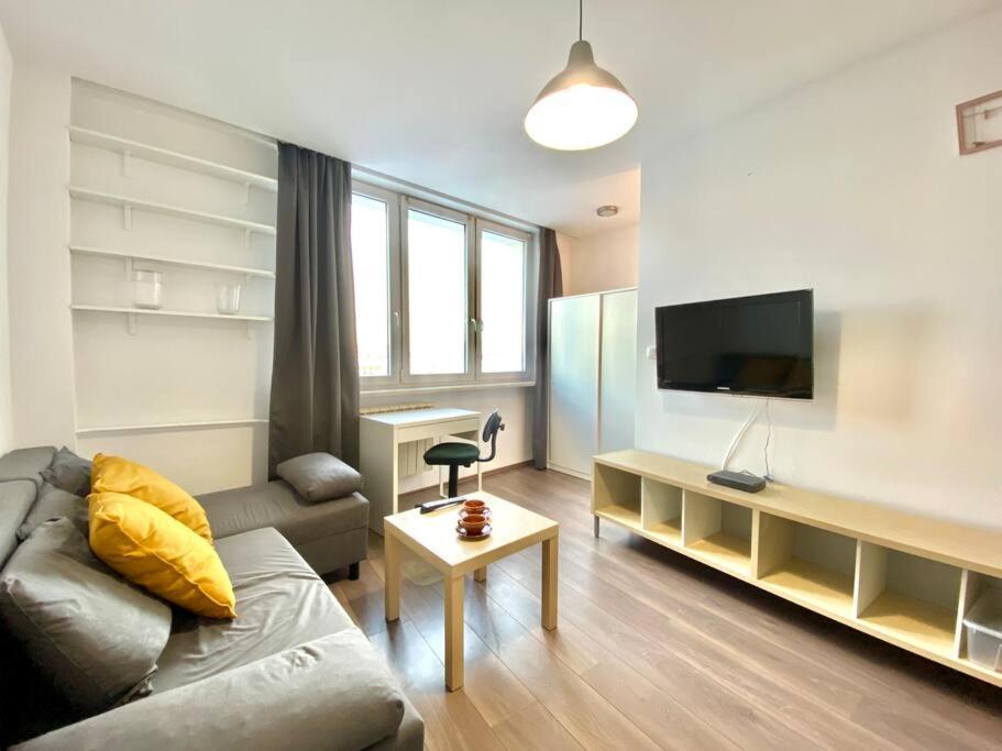 Apartment Studio Muranow By Esteum Host *