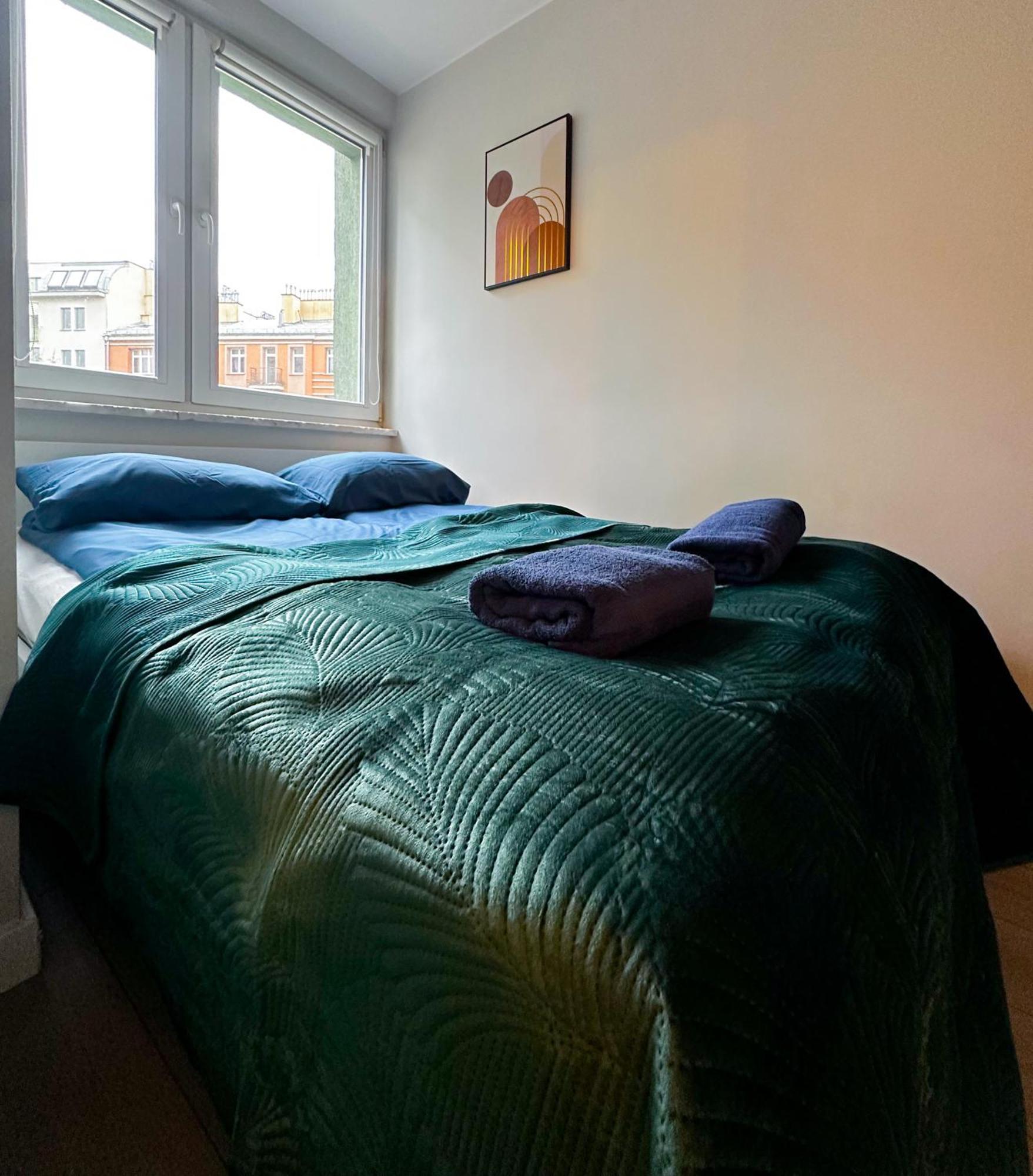 Apartment Inside Solec Ii *
