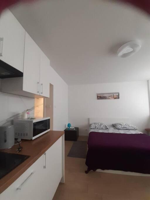 Lubmarex 1 Aleja Solidarnosci 71 Apartament *