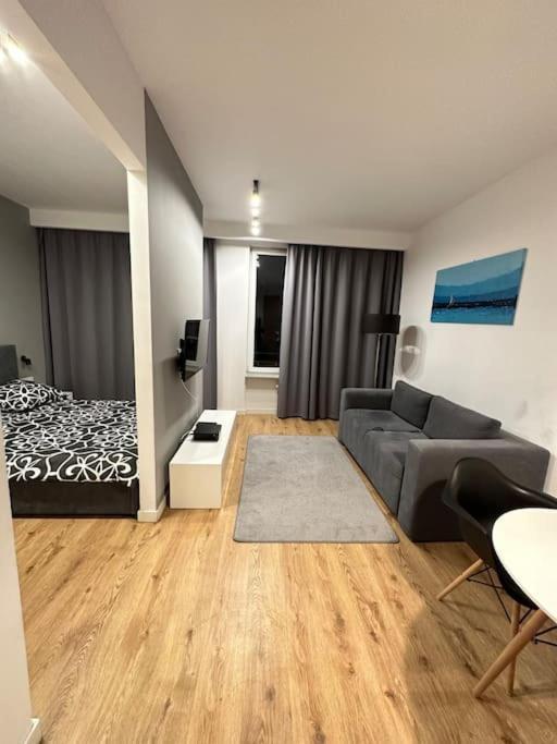 Apartment Lubmarex 1 Slawinska 501 Warschau