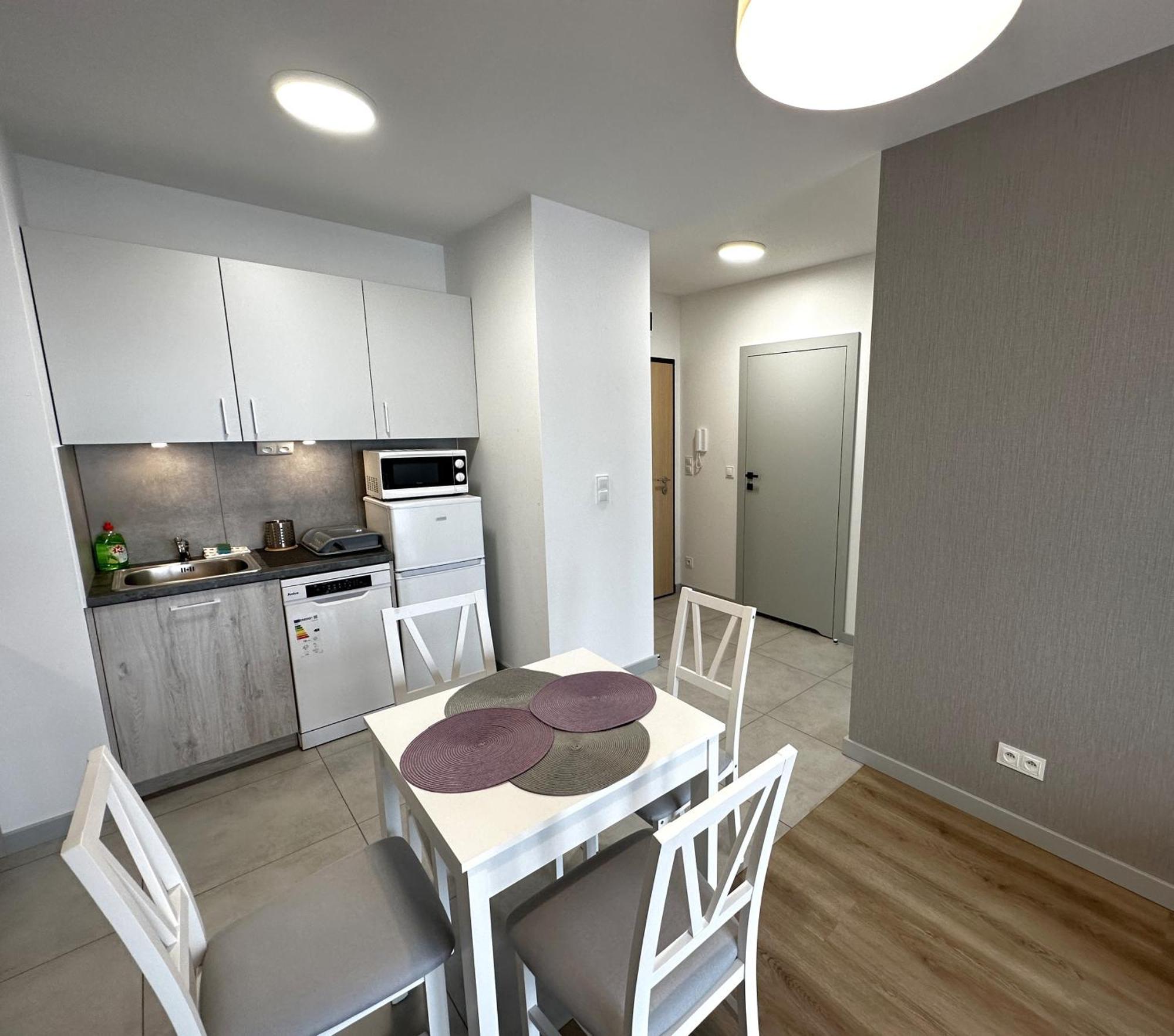 Lotnisko Chopina Airport 4 Apartment *