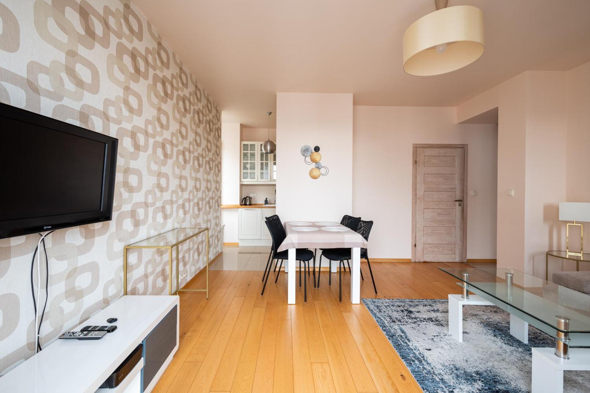 Obrzezna Beige * Warsaw