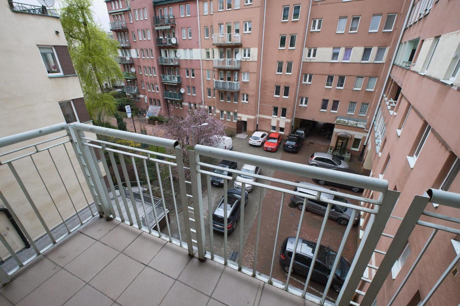 Apartament Spacious In Location Warszawa