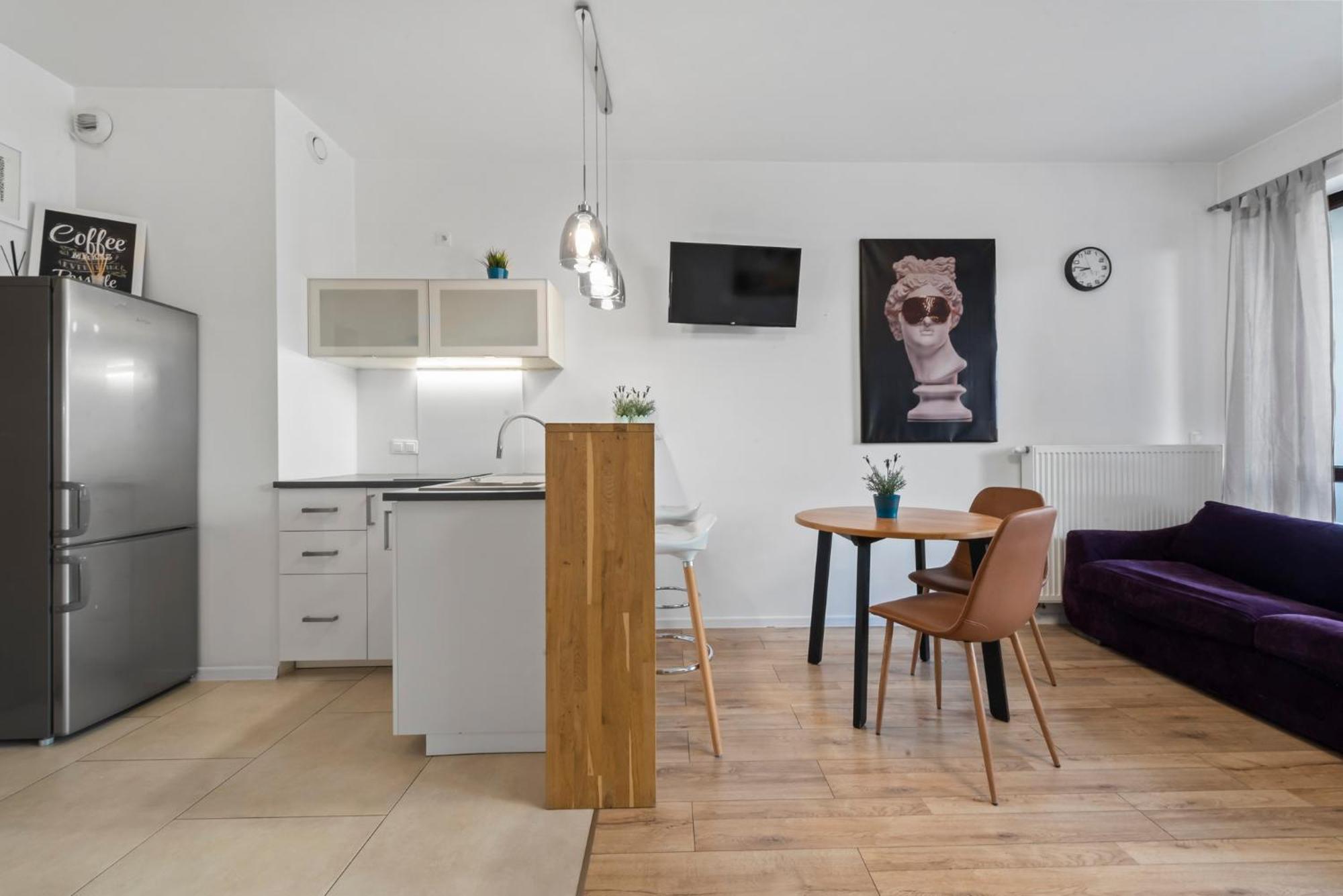 Comfy Studio. Center. Apartamento *