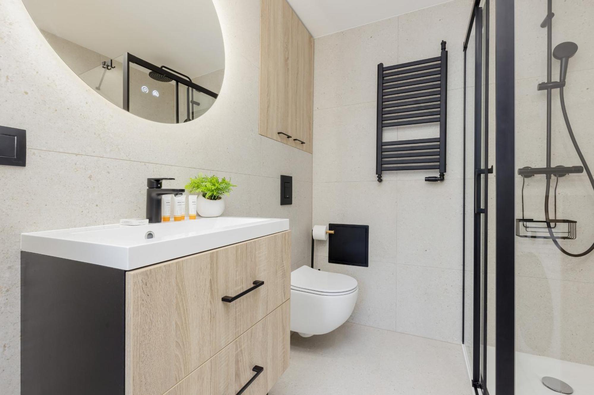 Aleja Solidarnosci Modern & Cozy Downtown By Renters Apartamento *