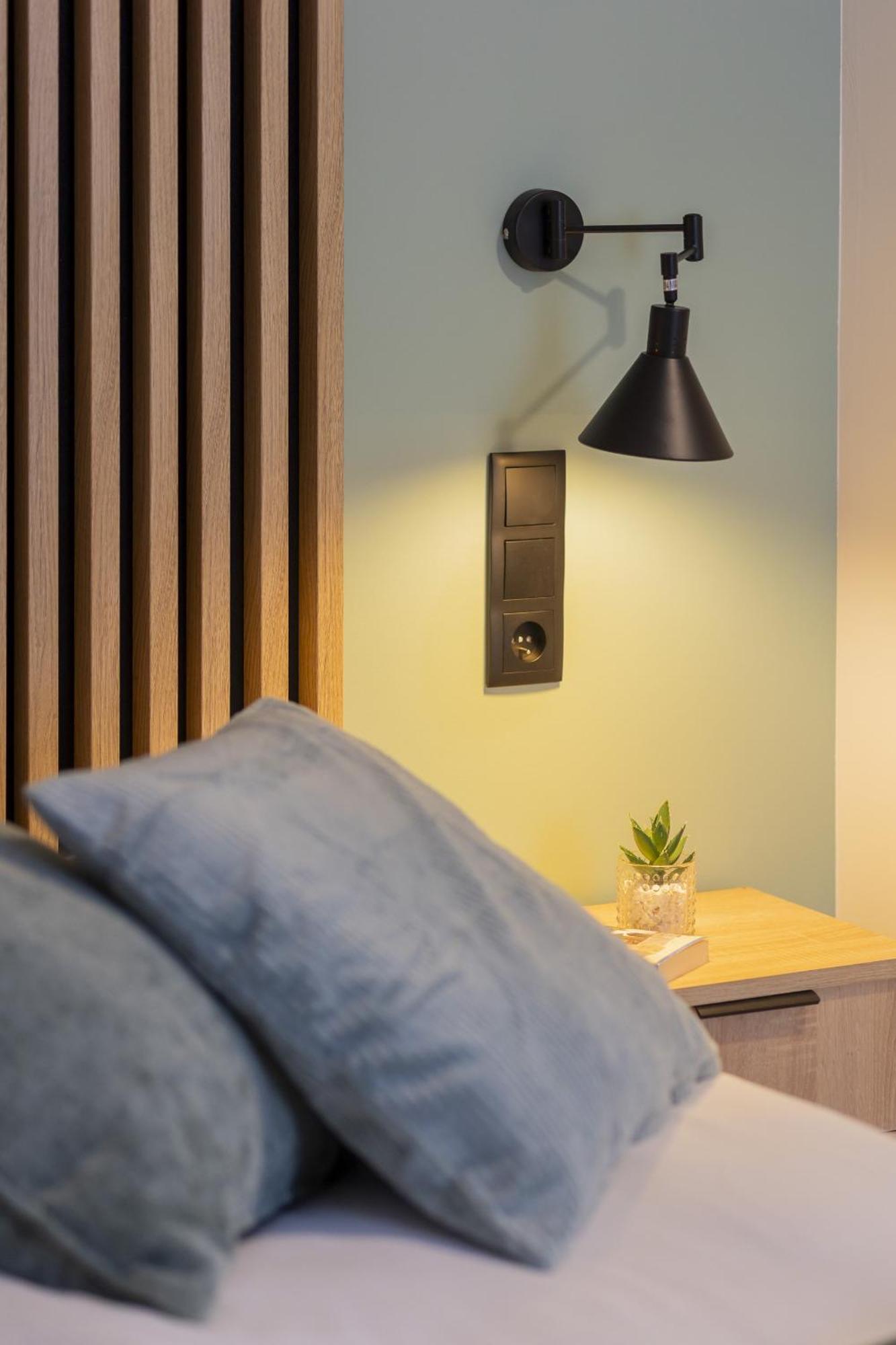 Aleja Solidarnosci Modern & Cozy Downtown By Renters *