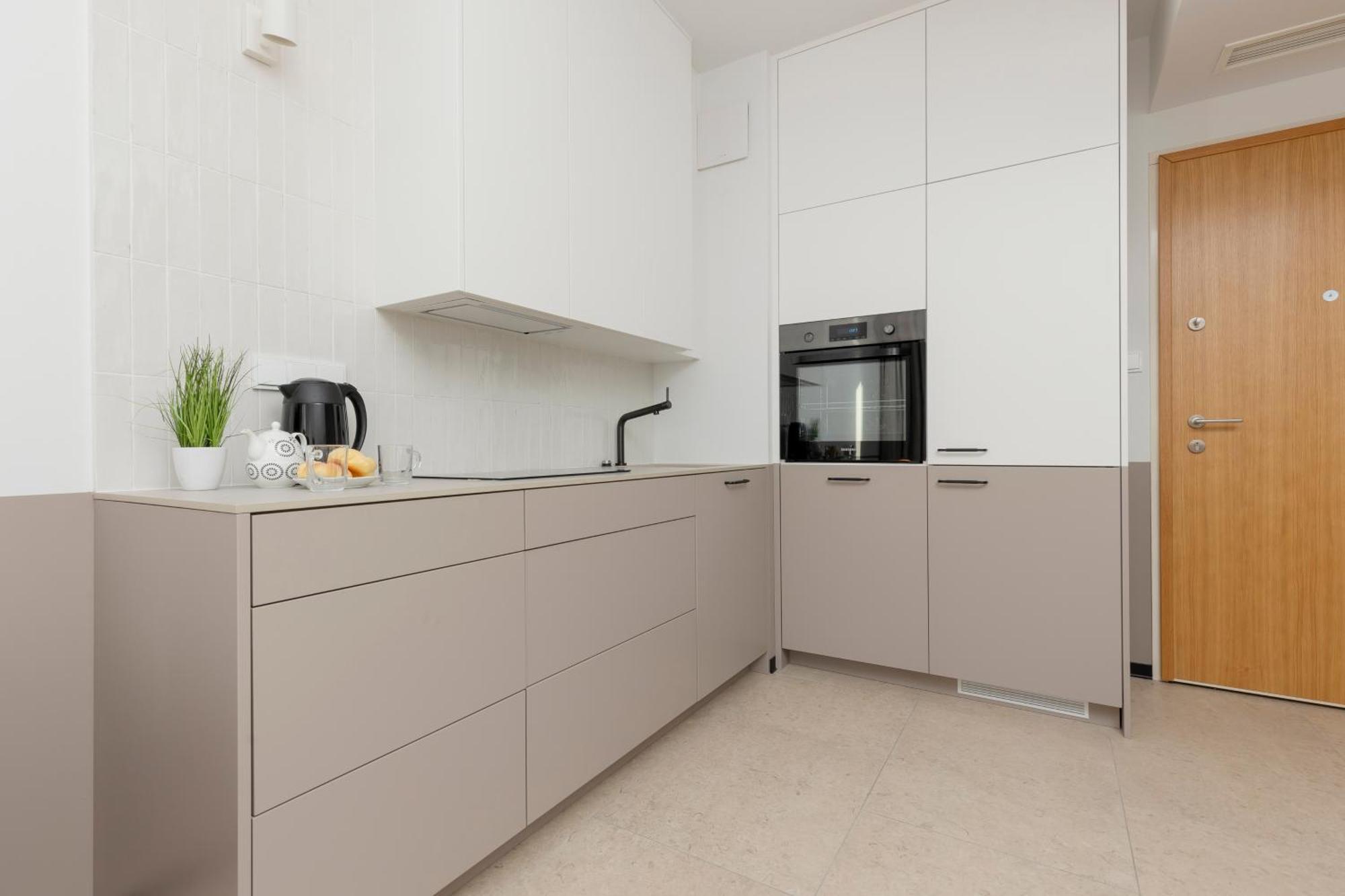 Arsenal Center By Renters * Varsóvia