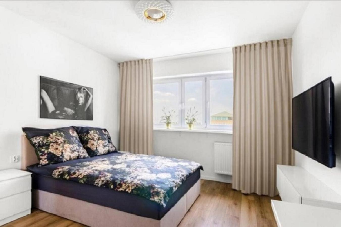 20m2 Studio, Near Chopin Airport, Cozy And Quite * Warschau