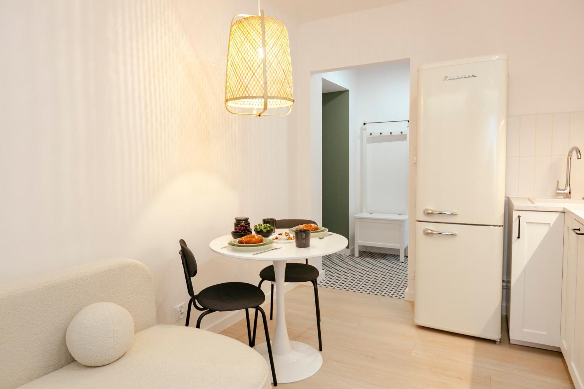 Apartment Pulawska 11 -prywatny 4 Osobowy W Centrum Warszawy - Better
