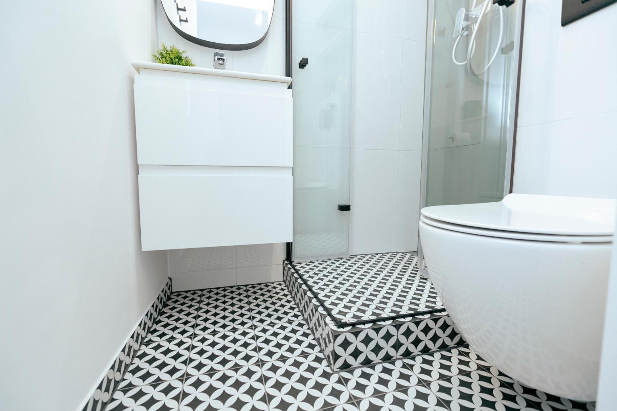 Apartment Pulawska 11 -prywatny 4 Osobowy W Centrum Warszawy - Better *