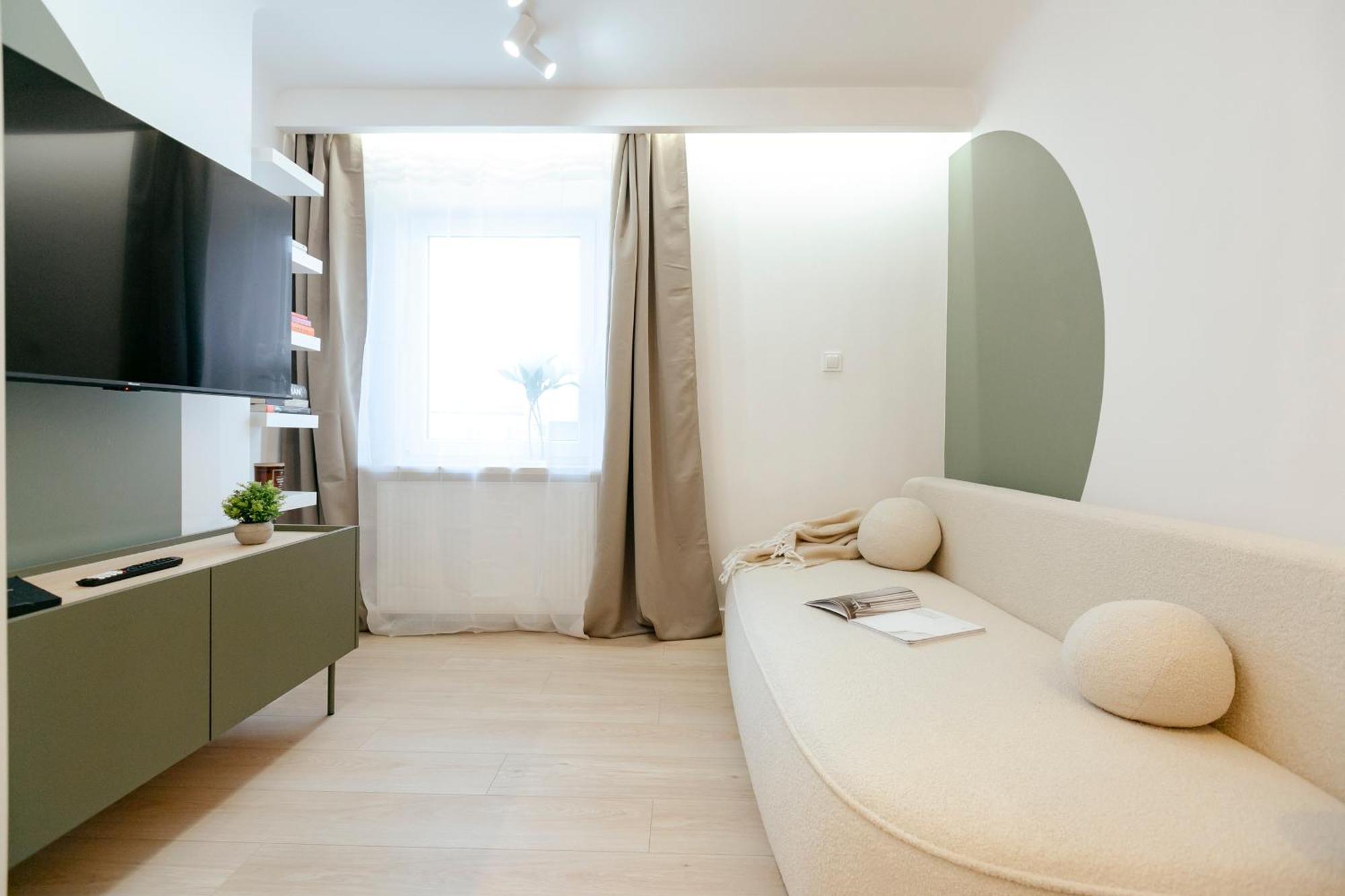Apartment Pulawska 11 -prywatny 4 Osobowy W Centrum Warszawy - Better *