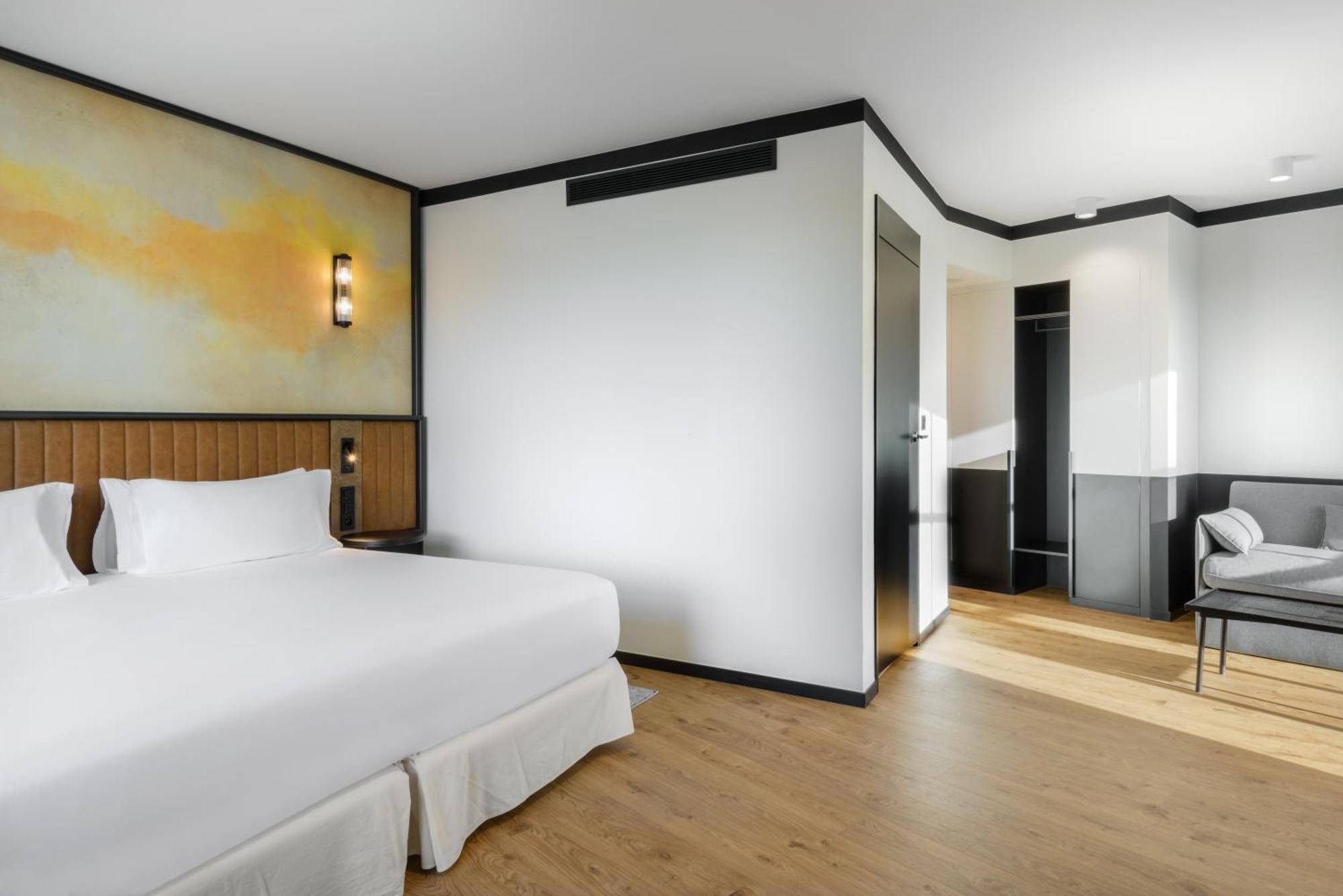Hotel Barcelo Powisle