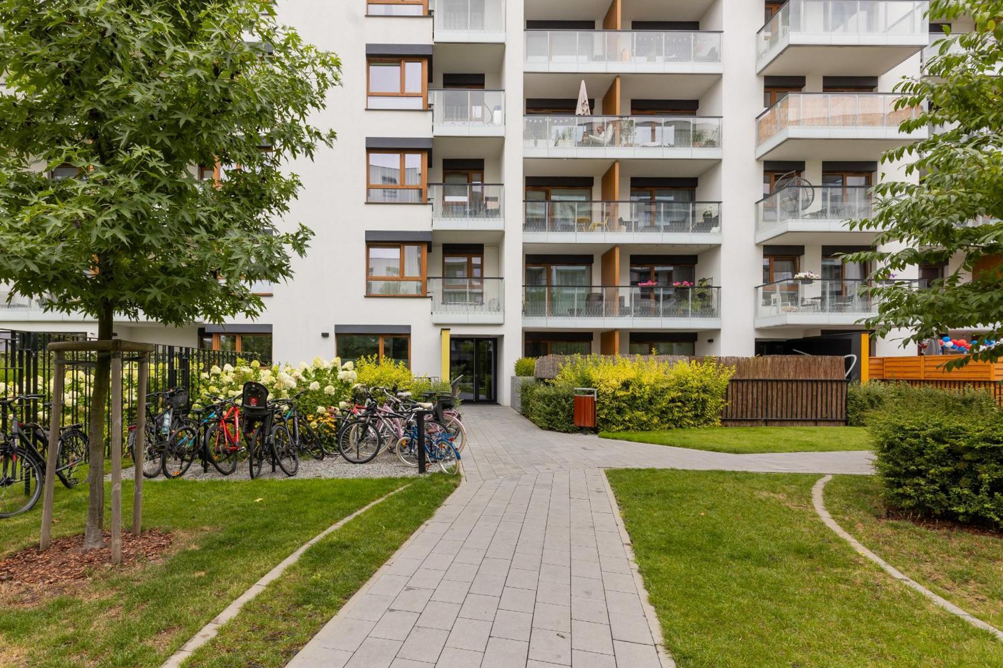 Zoliborz Artystyczny With Parking By Renters *