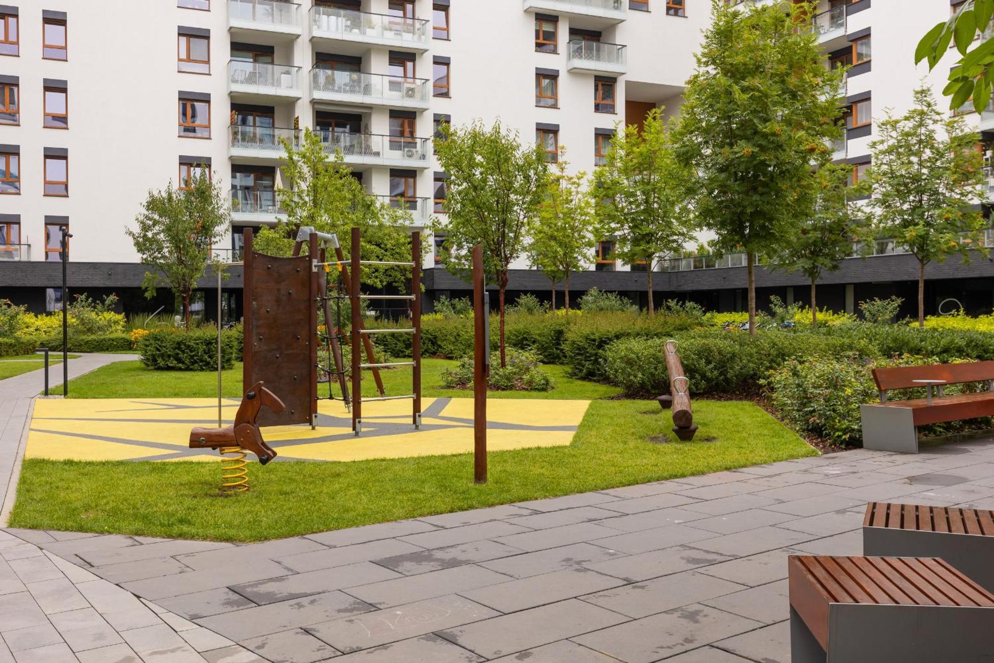 Apartamento Zoliborz Artystyczny With Parking By Renters
