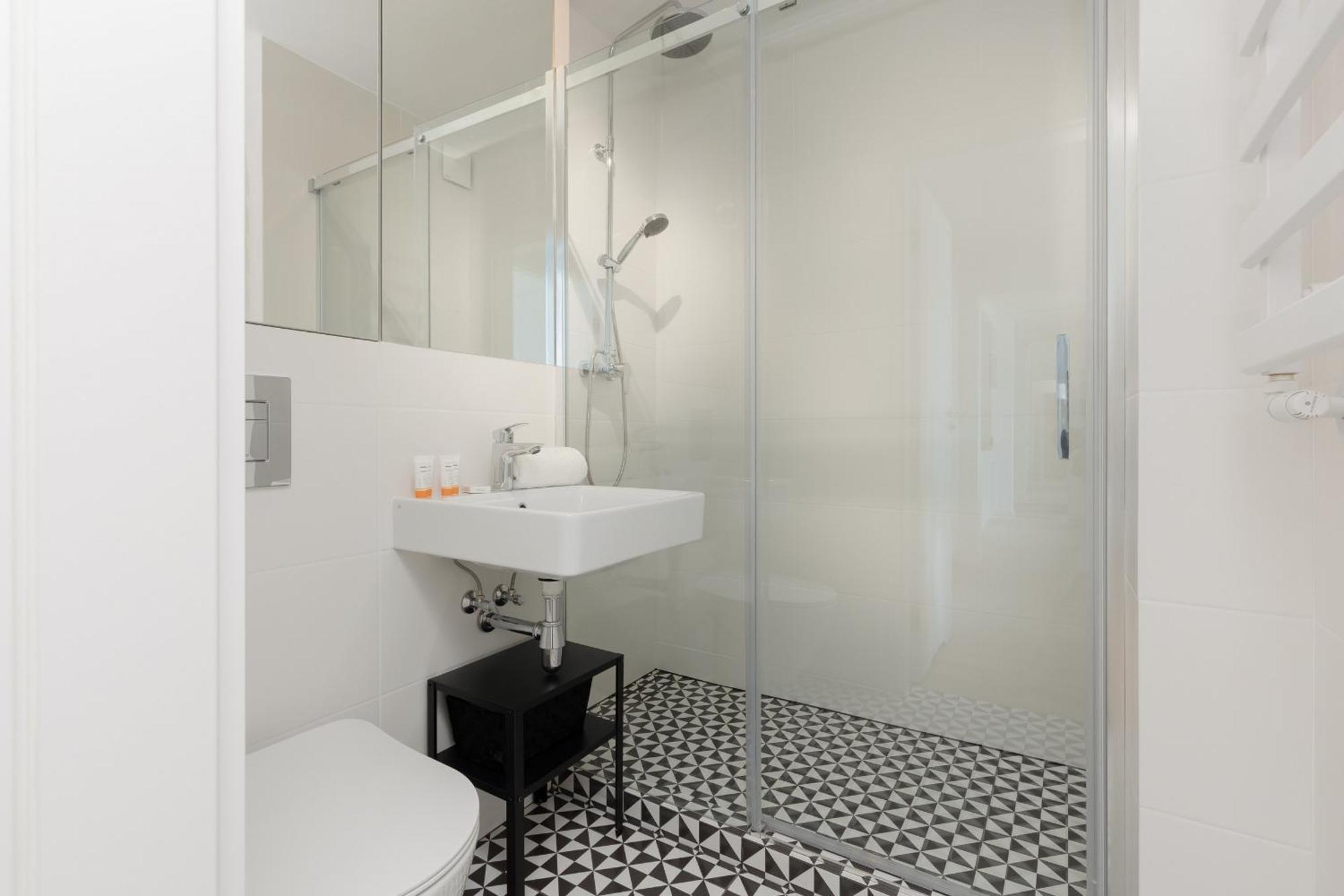 Elegant & Cozy Panska By Renters Warsaw