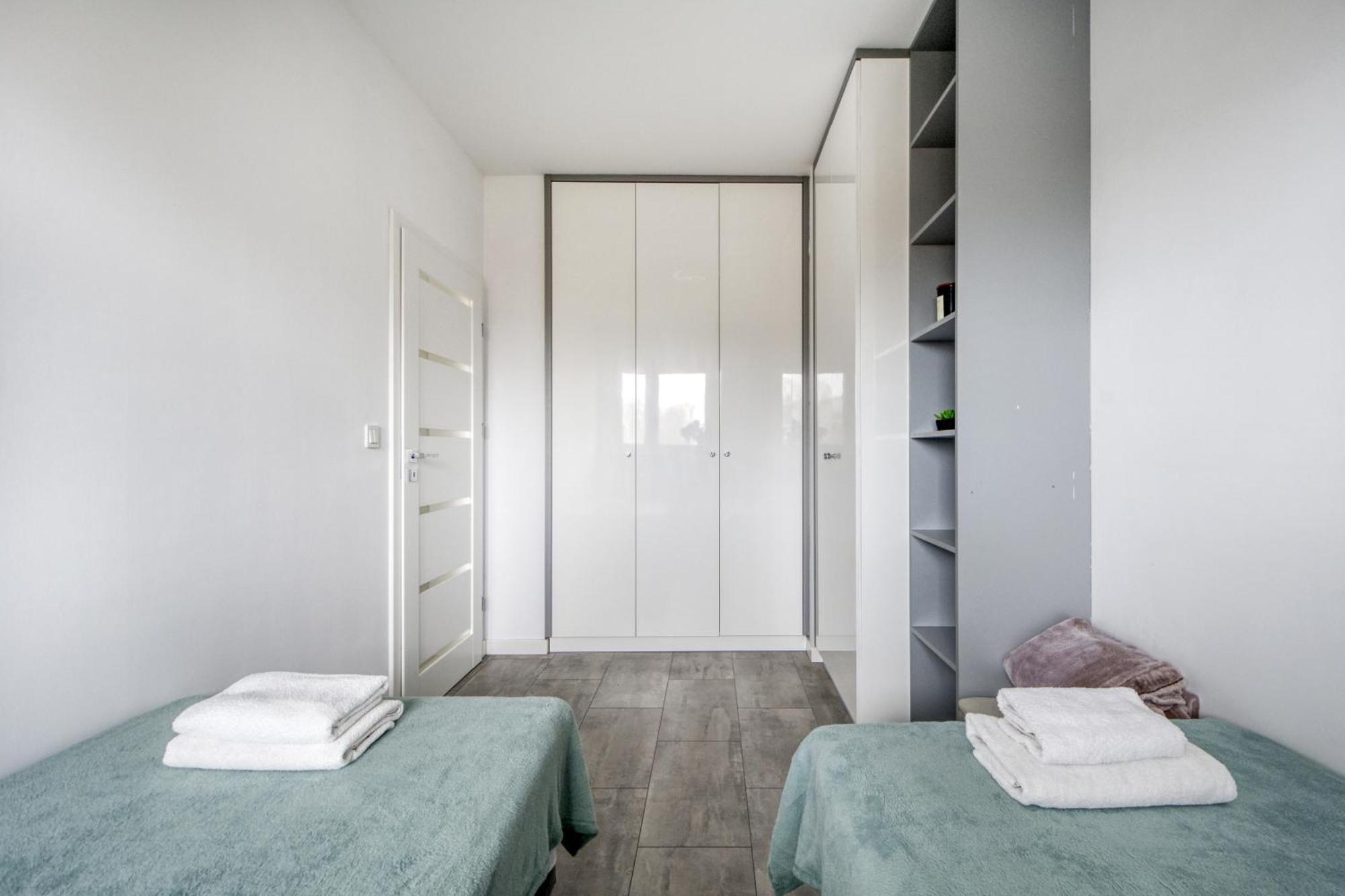 Apartment Gama Glebocka 5d, 2-6 Guests Warsaw