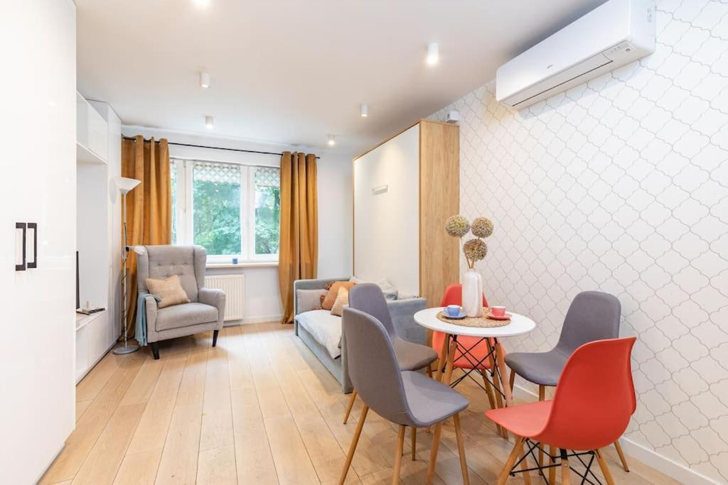 Superapart Al. Jerozolimskie Căn hộ