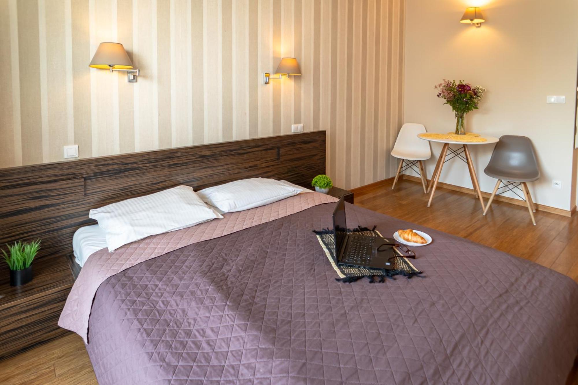 Triton Park Apartment