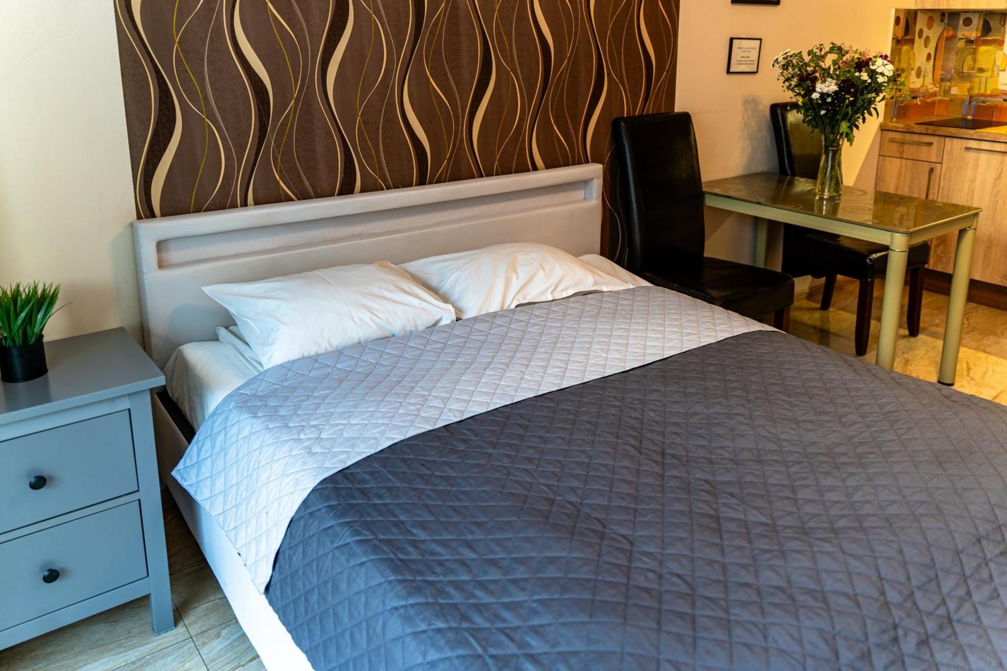 Triton Park Apartment