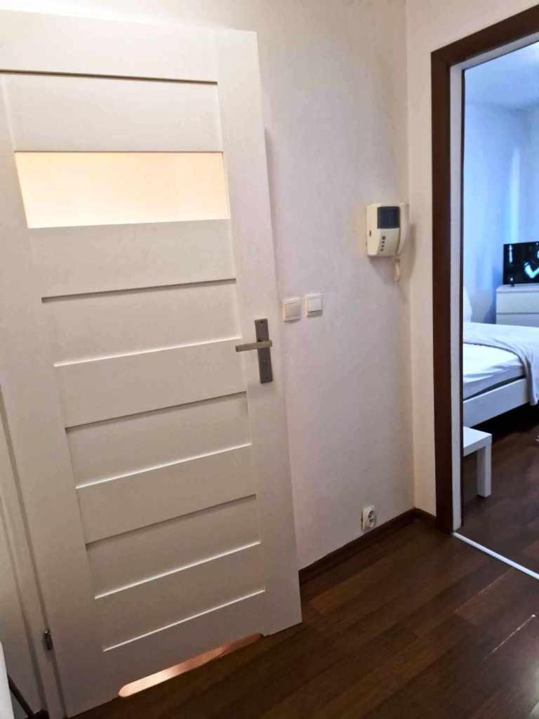 Apartment Great Apart Kabaty Warsaw