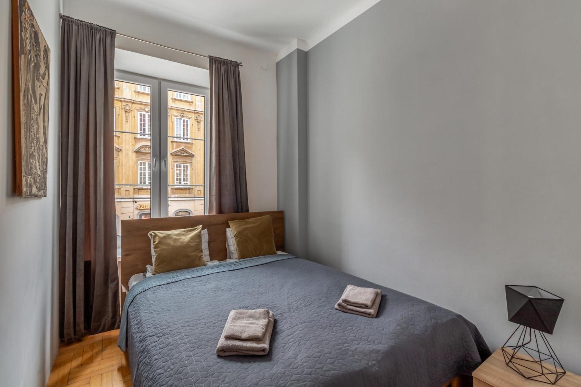 Close-ga - Old Town - Comfortable 4 Bedrooms - Freta *
