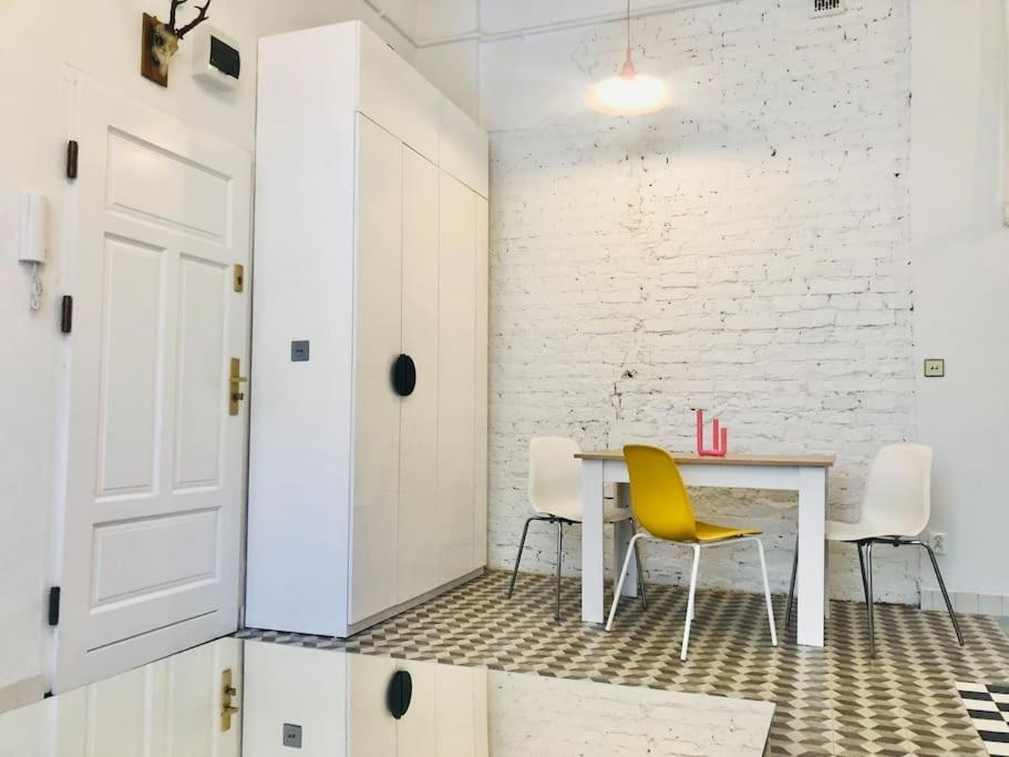 Apartament Pop Nowogrodzka *