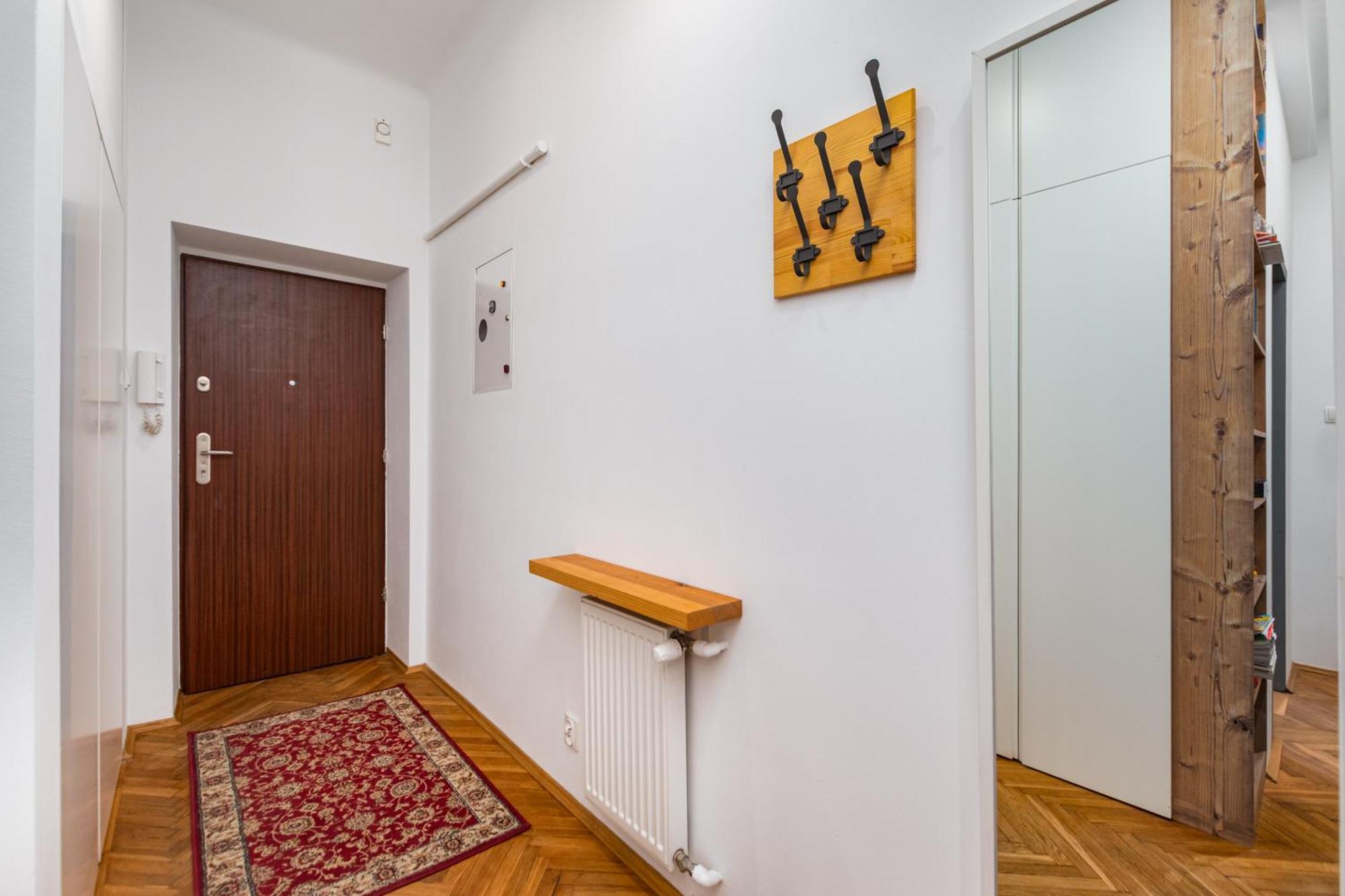 Apartment Wiktorska 12 By Homeprime *