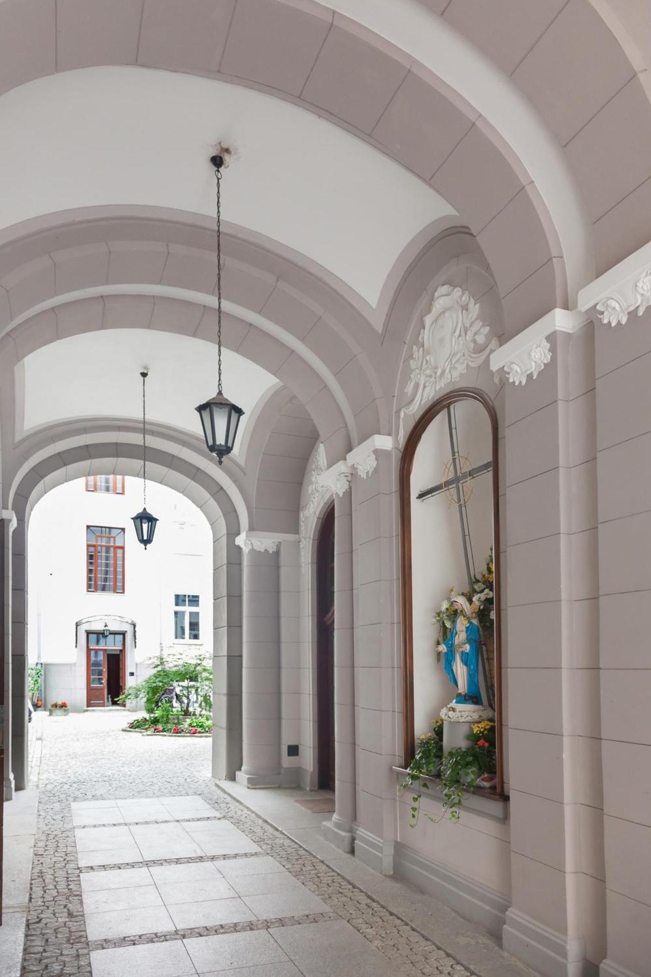 Art Wilcza Street Warschau
