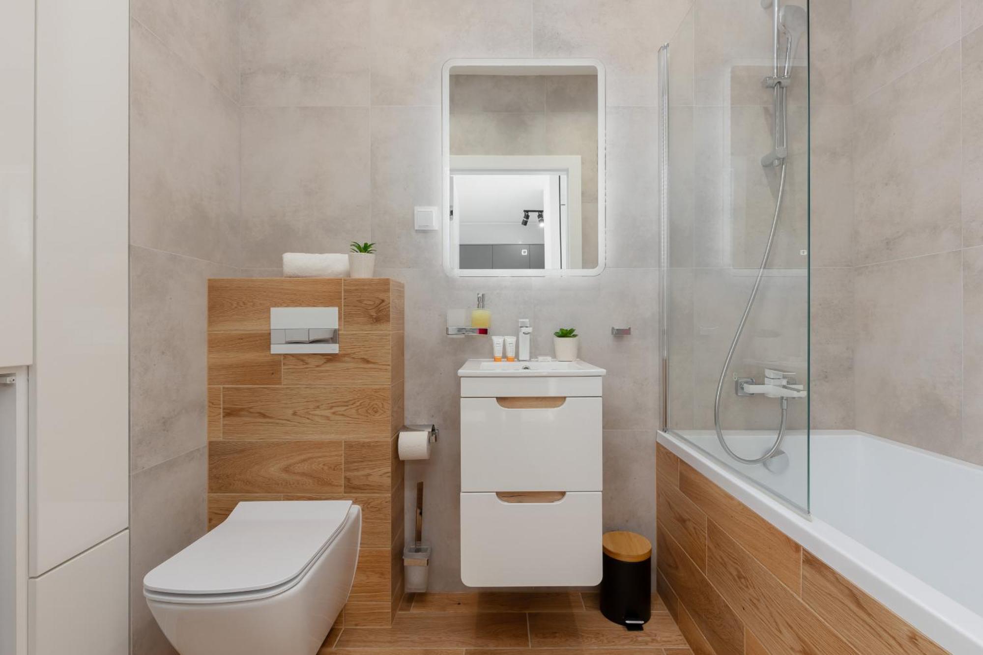 Beautiful Apartament Bobrowiecka With Balcony By Renters * Warsaw