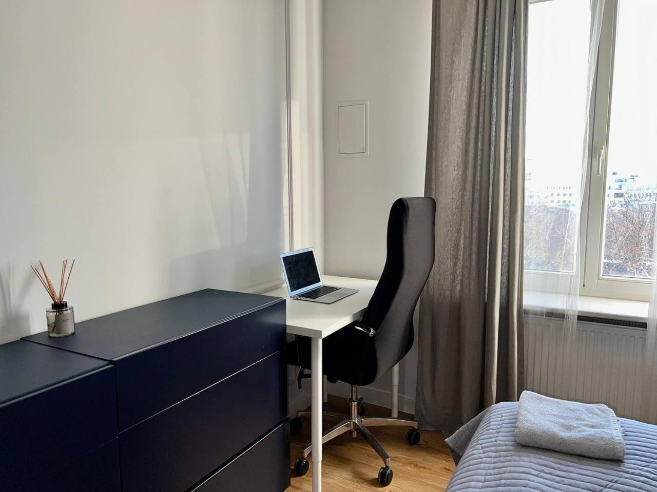 Modern Flat In The Centre - By Hik *
