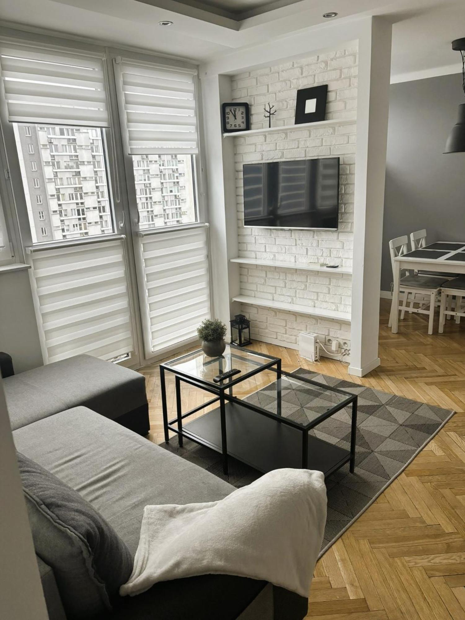 Project Comfort Grzybowska 30/1211 *